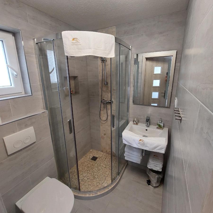 באנסקה ביסטריצה Apartmany Nad Tajovom מראה חיצוני תמונה